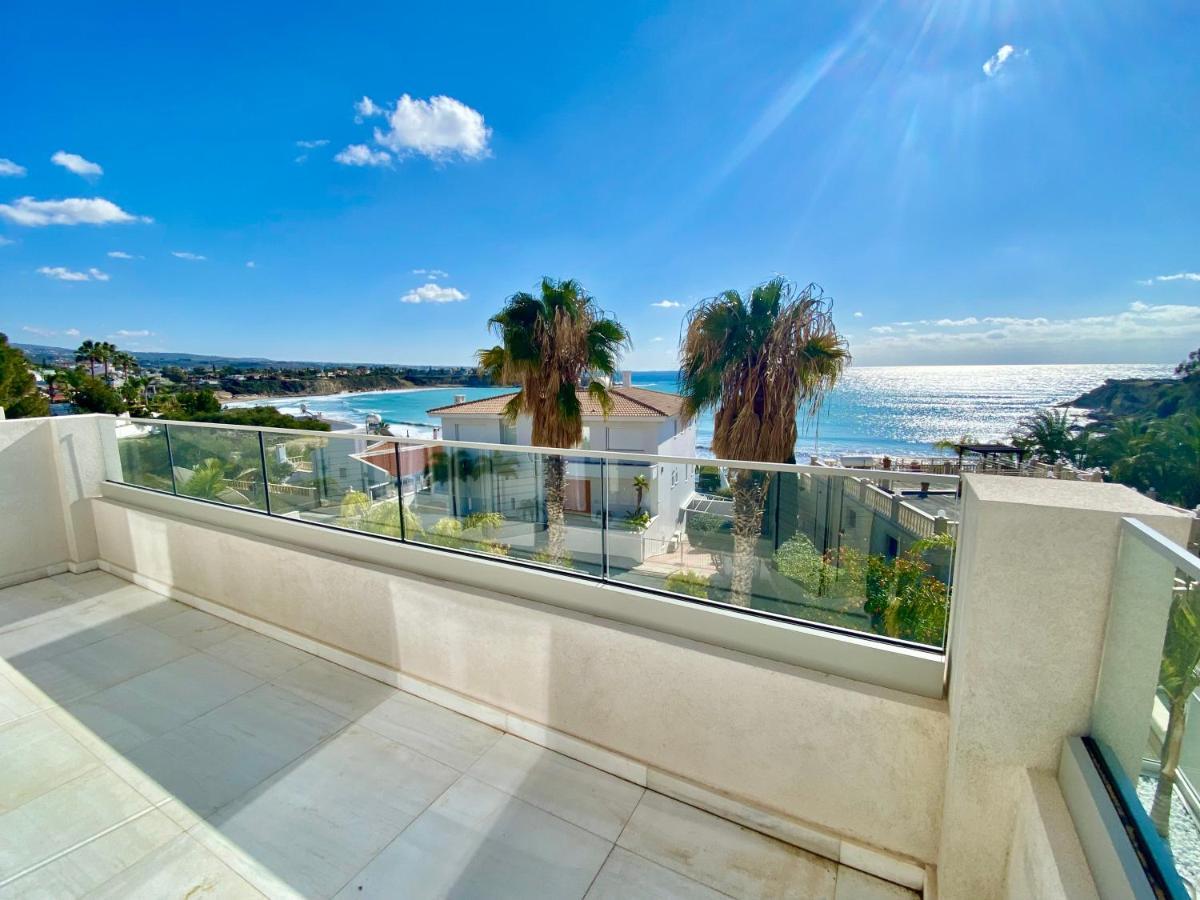 Coral Bay Beach Villa Пафос Экстерьер фото