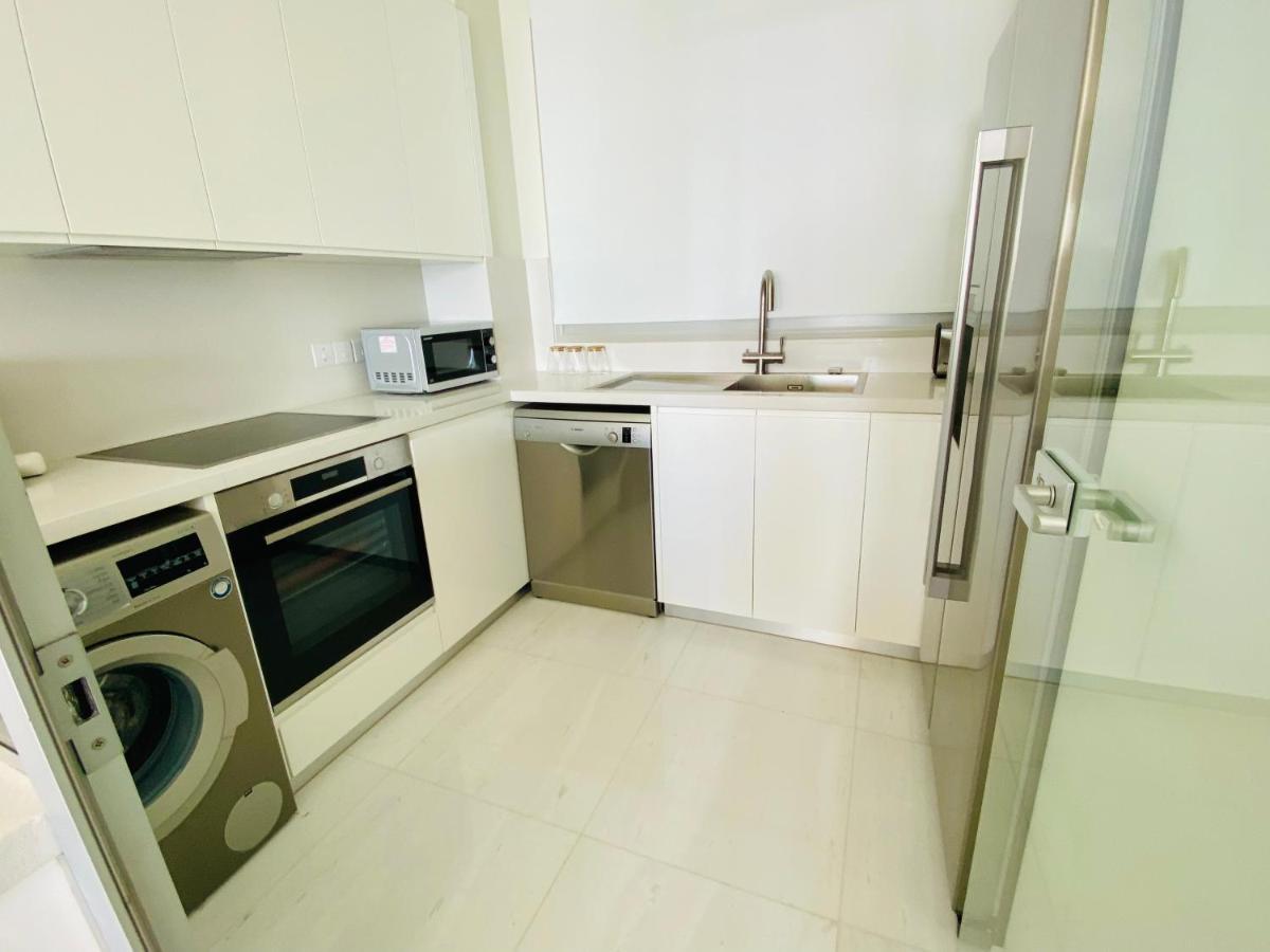 Coral Bay Beach Villa Пафос Экстерьер фото