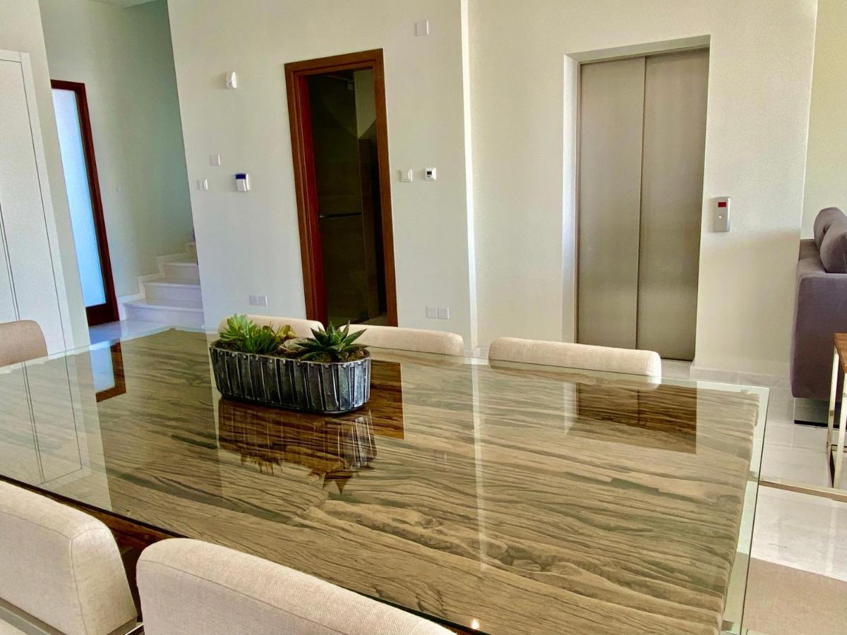 Coral Bay Beach Villa Пафос Экстерьер фото
