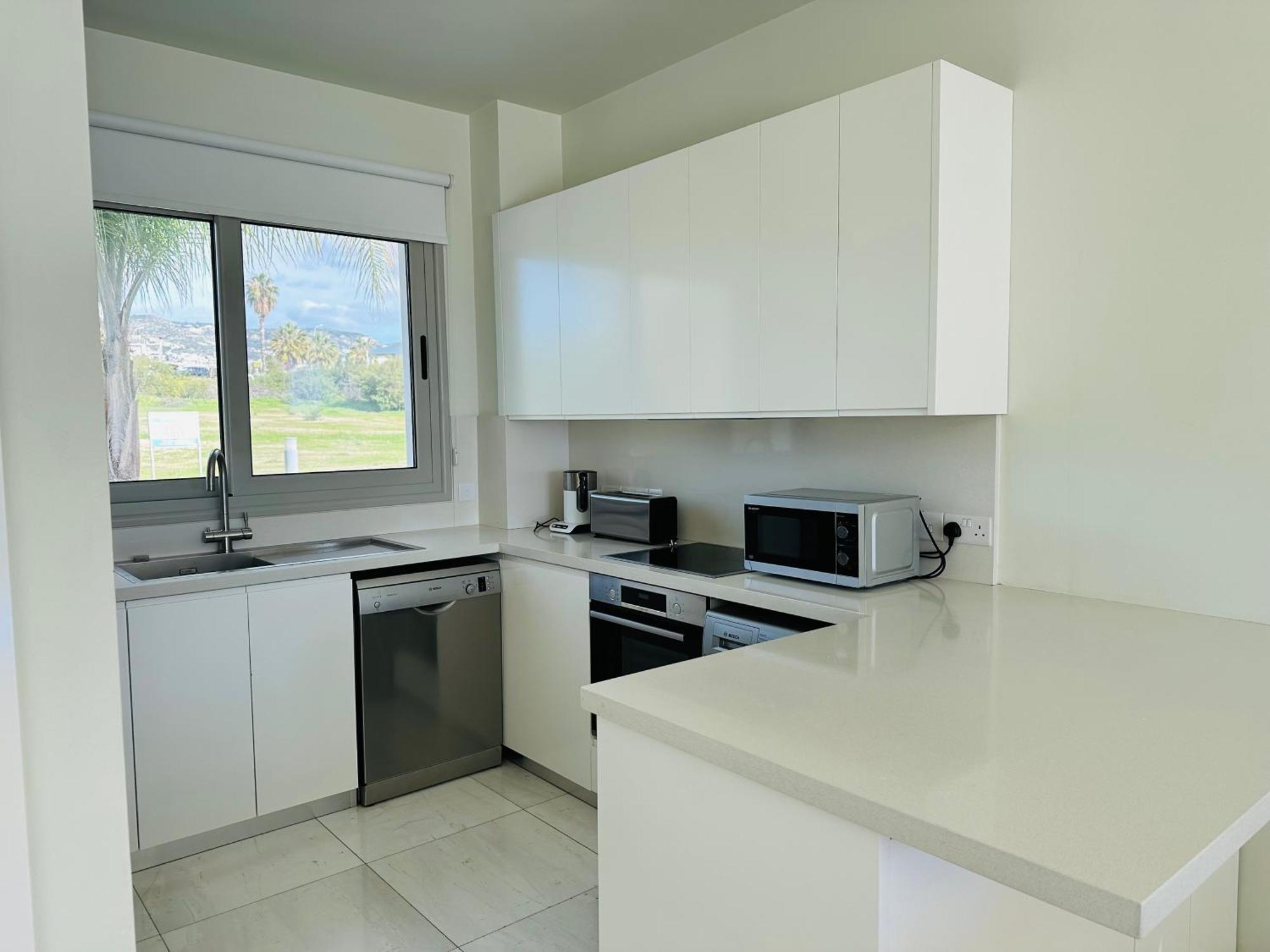 Coral Bay Beach Villa Пафос Экстерьер фото